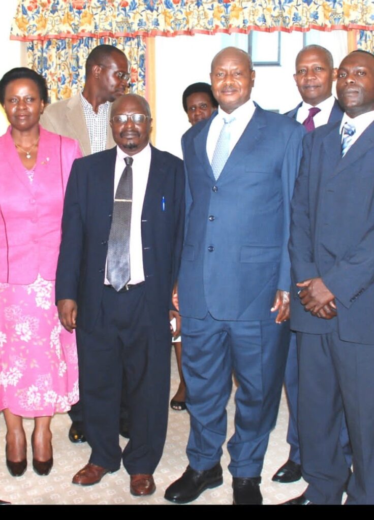 Museveni with Mashate in London as Amb. Rwabyomere, Amelia, Kutesa, Byaruhanga look on